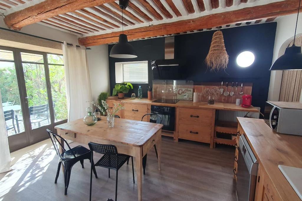 Mas Provencal Holiday home Sarrians